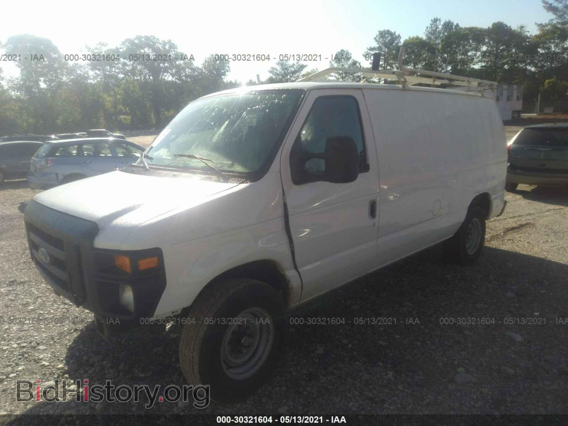 2010 FORD ECONOLINE CARGO VAN - VIN: 1FTNE2EL2ADA94673 - Фото 2