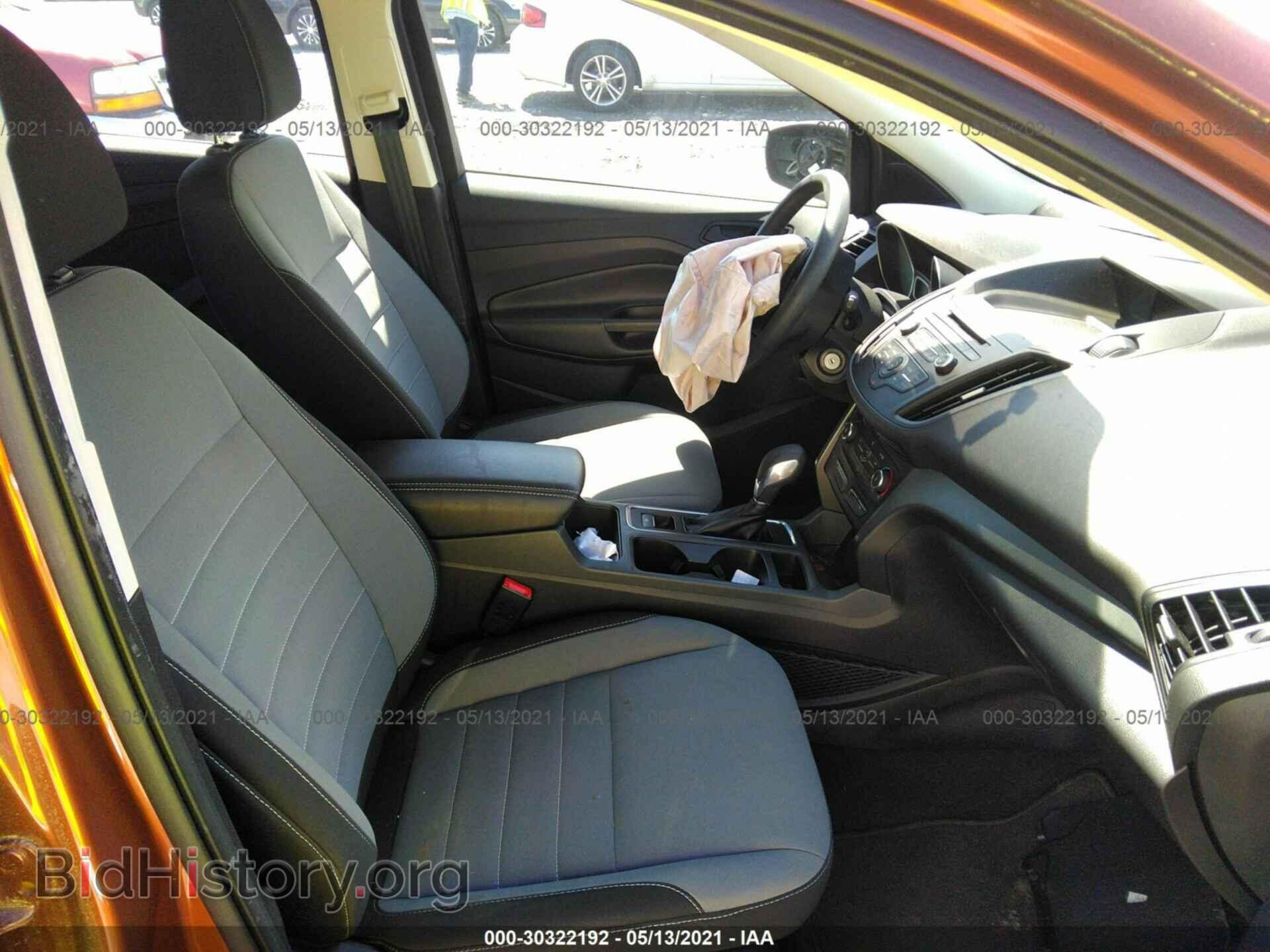 2017 FORD ESCAPE - VIN: 1FMCU0F77HUB64982 - Photo 5