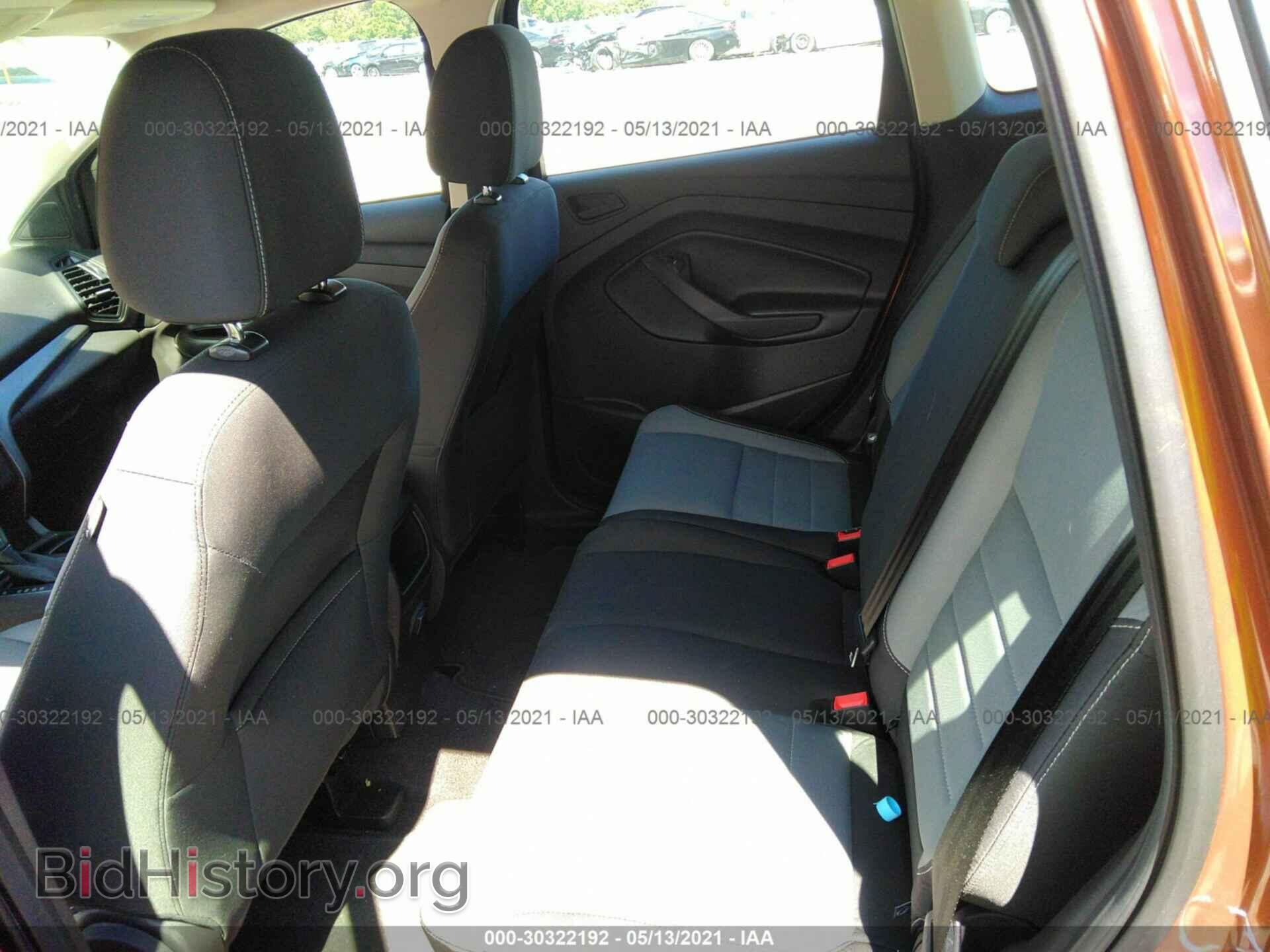 2017 FORD ESCAPE - VIN: 1FMCU0F77HUB64982 - Photo 8