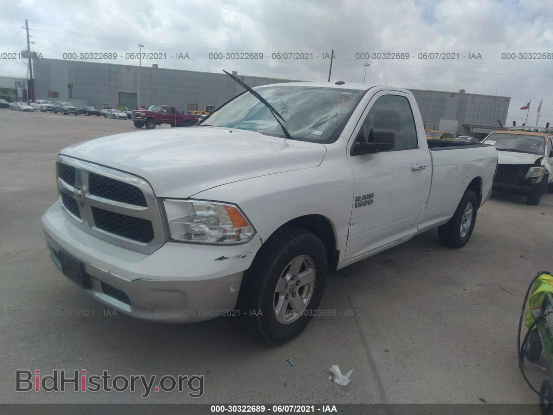 2013 RAM 1500 - VIN: 3C6JR6EP5DG531576 - Фото 2