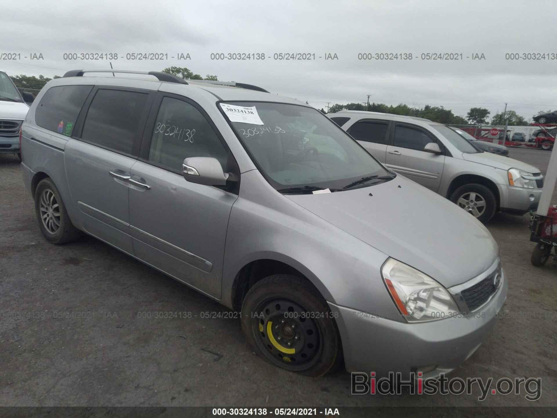 Photo KNDMH4C76B6398082 - KIA SEDONA 2011