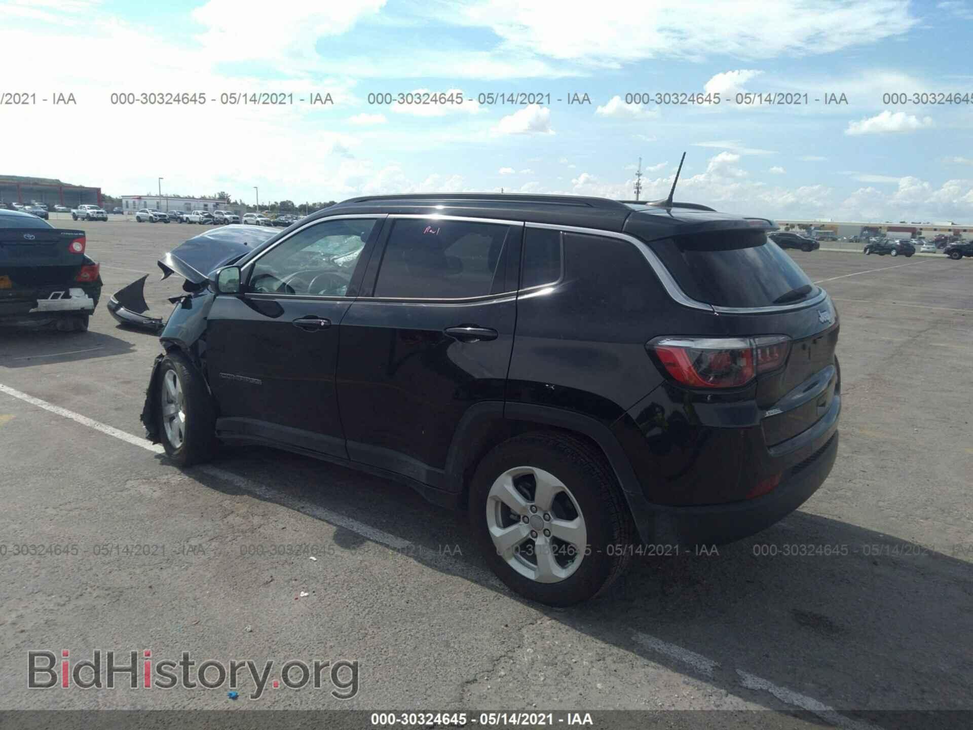 2019 JEEP COMPASS - VIN: 3C4NJCBB6KT844200 - Фото 3