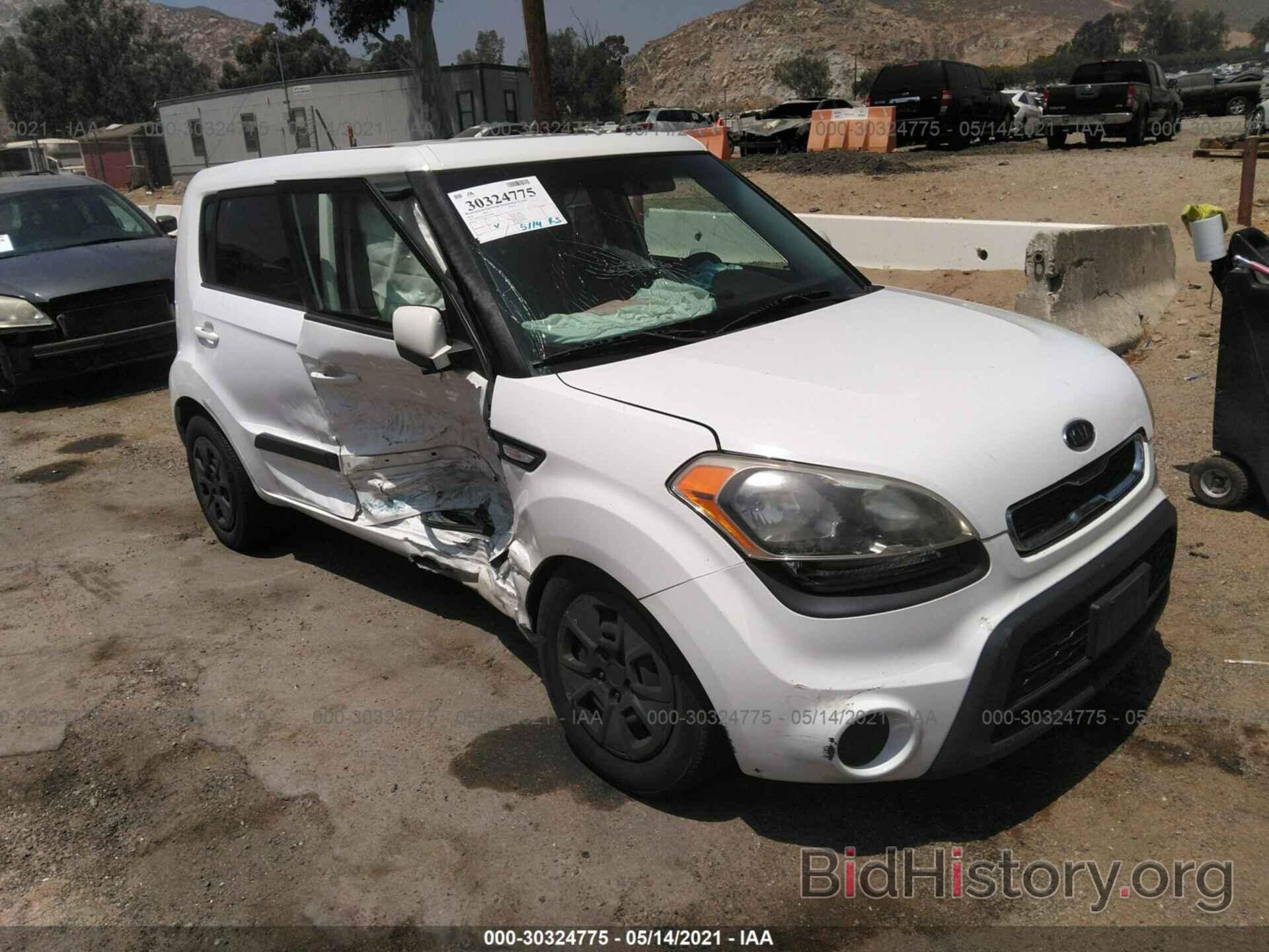 Photo KNDJT2A5XC7470016 - KIA SOUL 2012