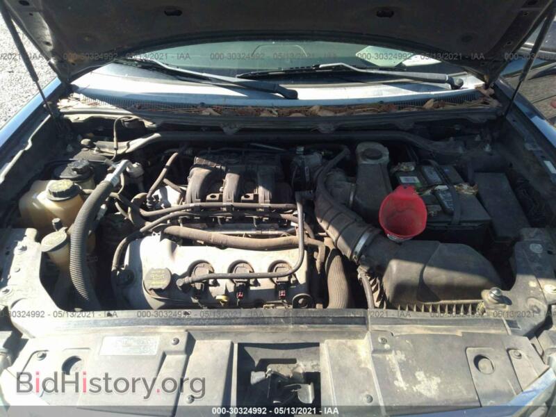 2011 Ford FLEX (VIN 2FMGK5CC7BBD32106) — photo 10 of 11
