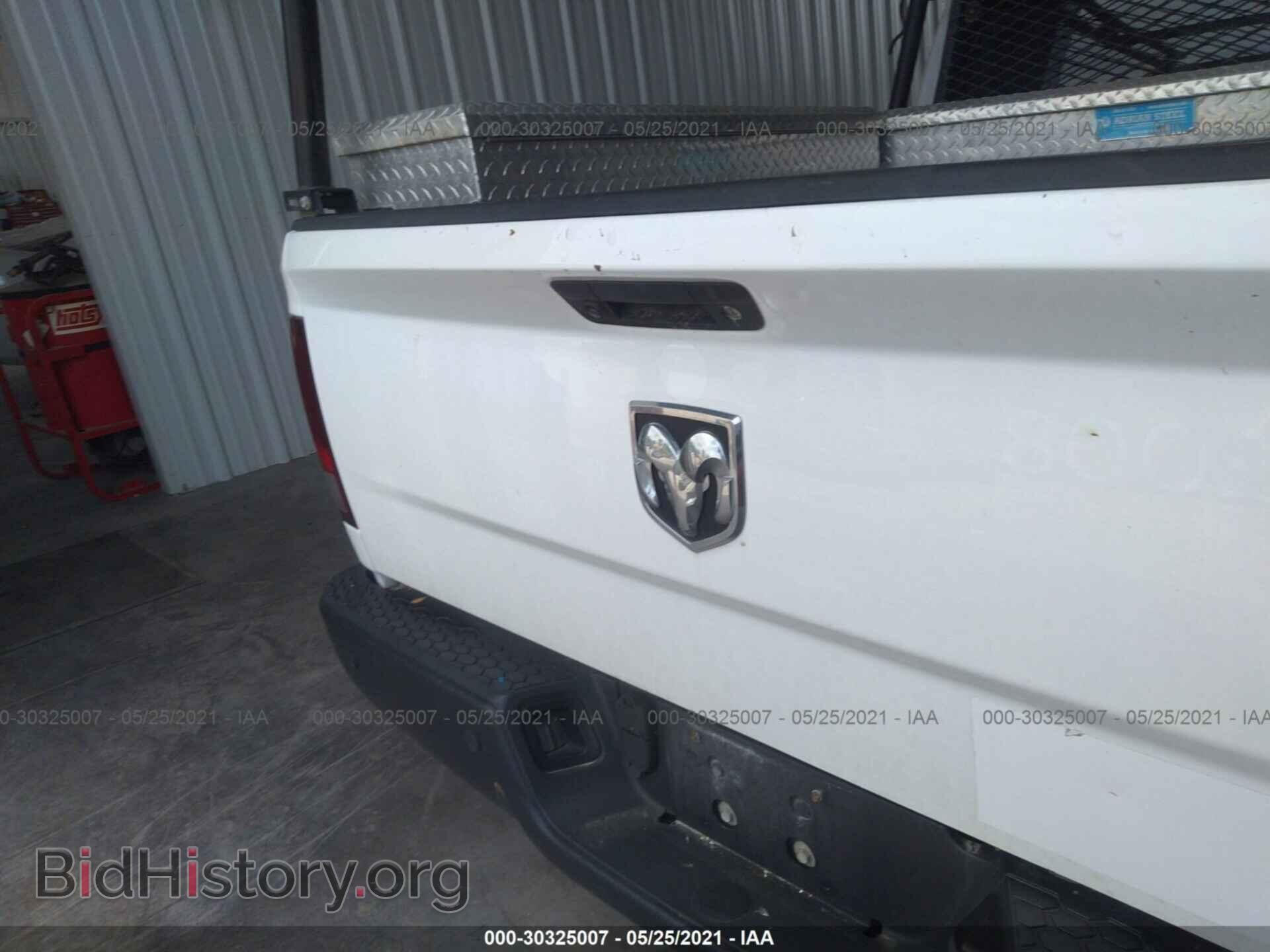 2015 RAM 1500 - VIN: 1C6RR6FG8FS769533 - Фото 6