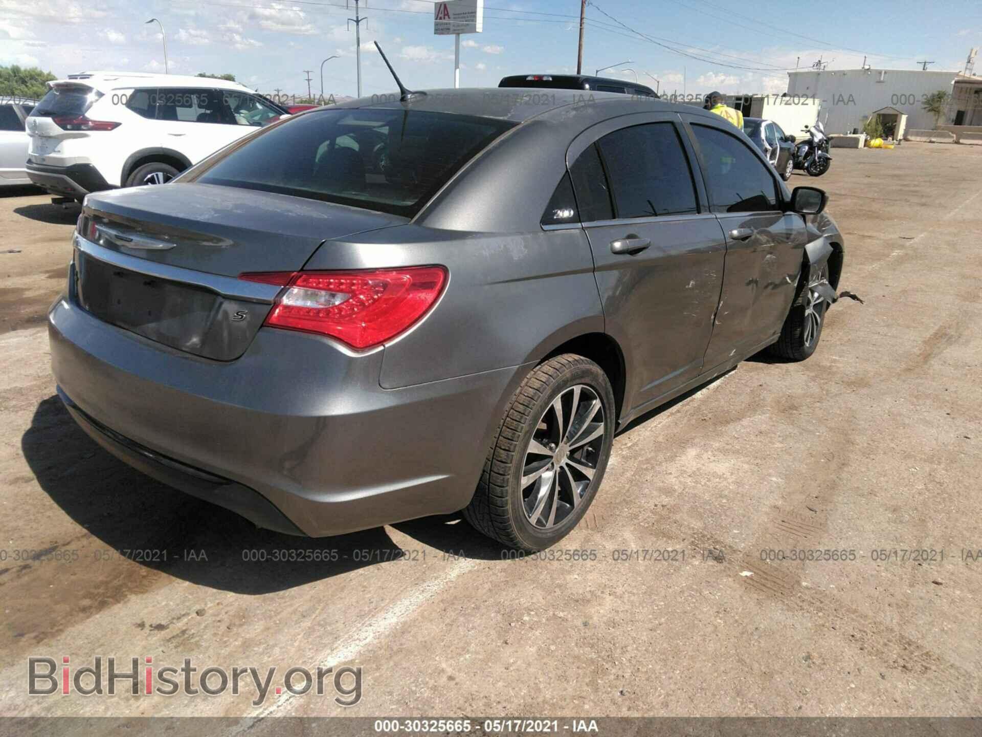 2013 CHRYSLER 200 - VIN: 1C3CCBBB4DN543539 - Фото 4