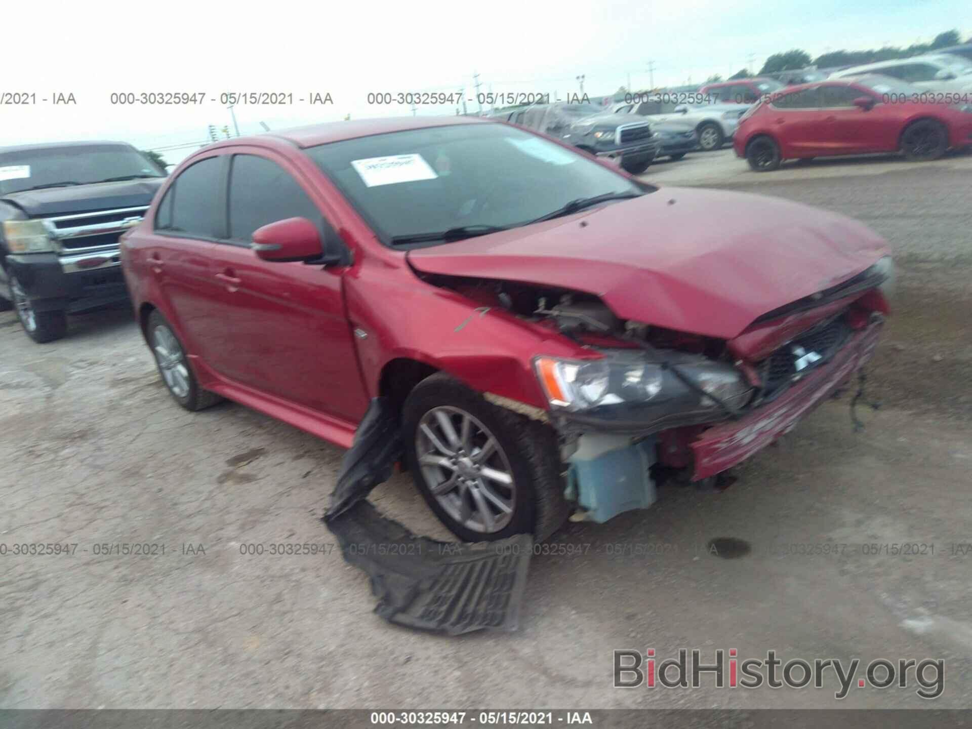 Photo JA32U2FU7GU006981 - MITSUBISHI LANCER 2016