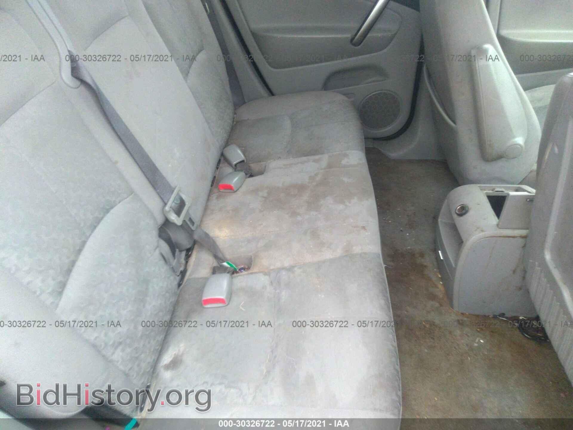 2006 SATURN VUE - VIN: 5GZCZ33D46S830446 - Фото 8