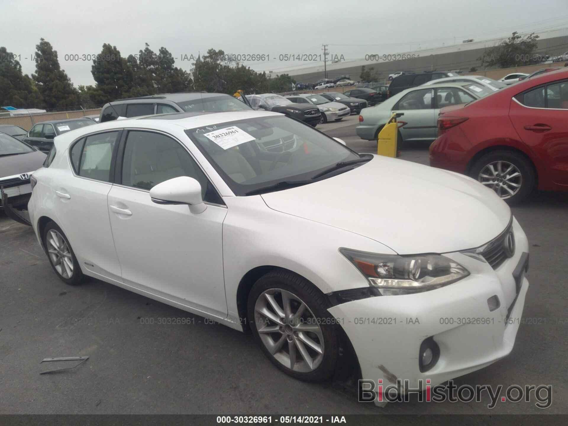 Фотография JTHKD5BH7D2164898 - LEXUS CT 200H 2013