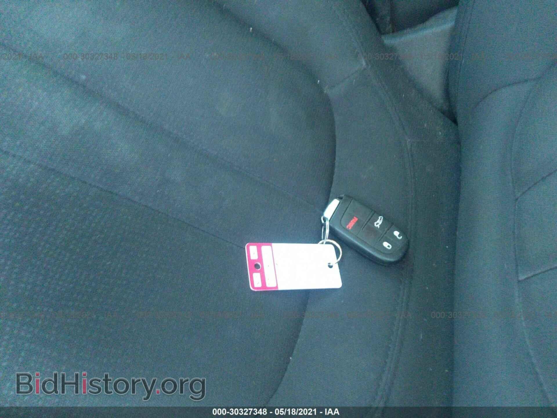 2015 CHRYSLER 200 - VIN: 1C3CCCAB9FN741057 - Фото 11