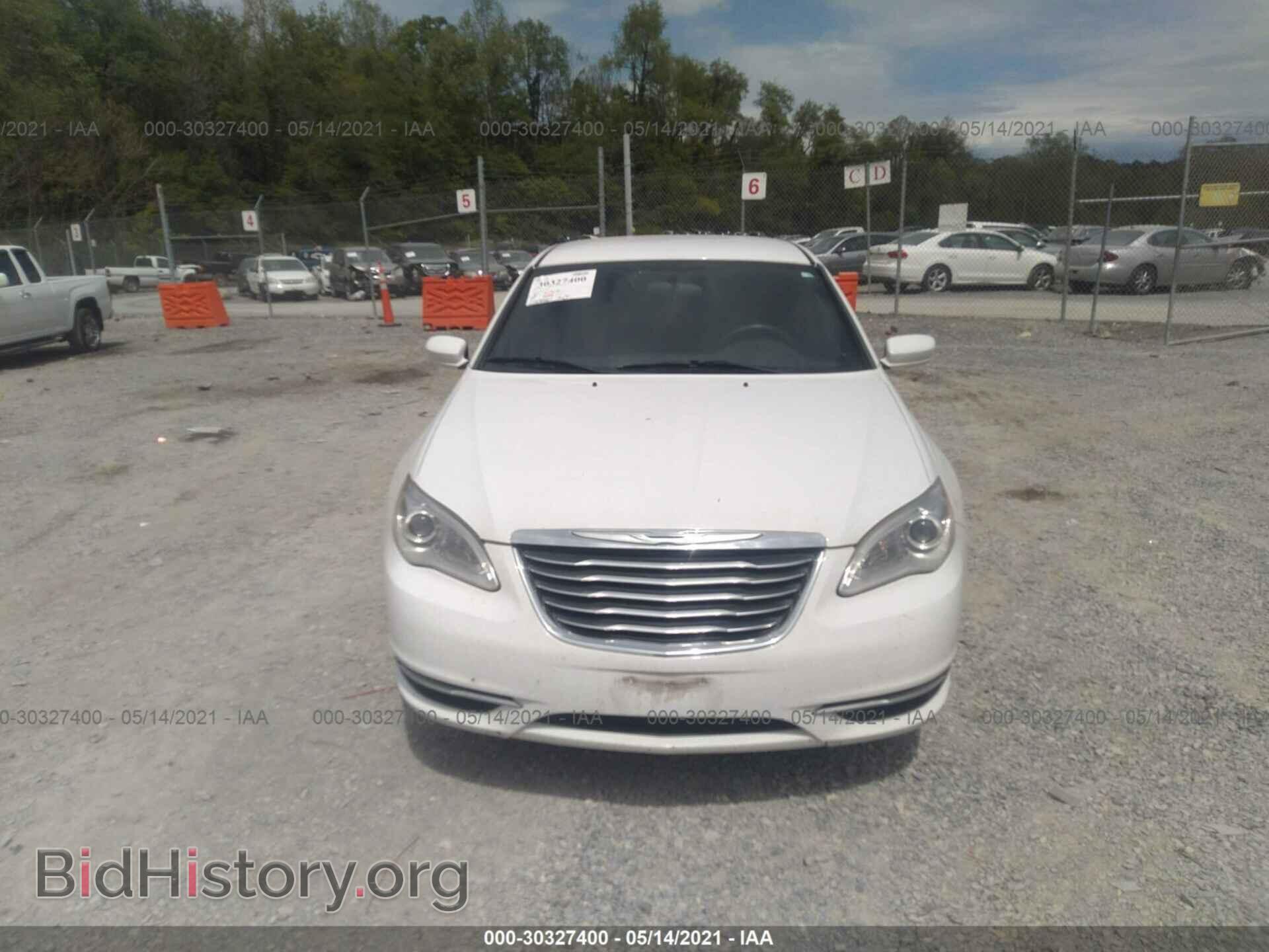 2014 CHRYSLER 200 - VIN: 1C3CCBAB7EN208813 - Фото 6