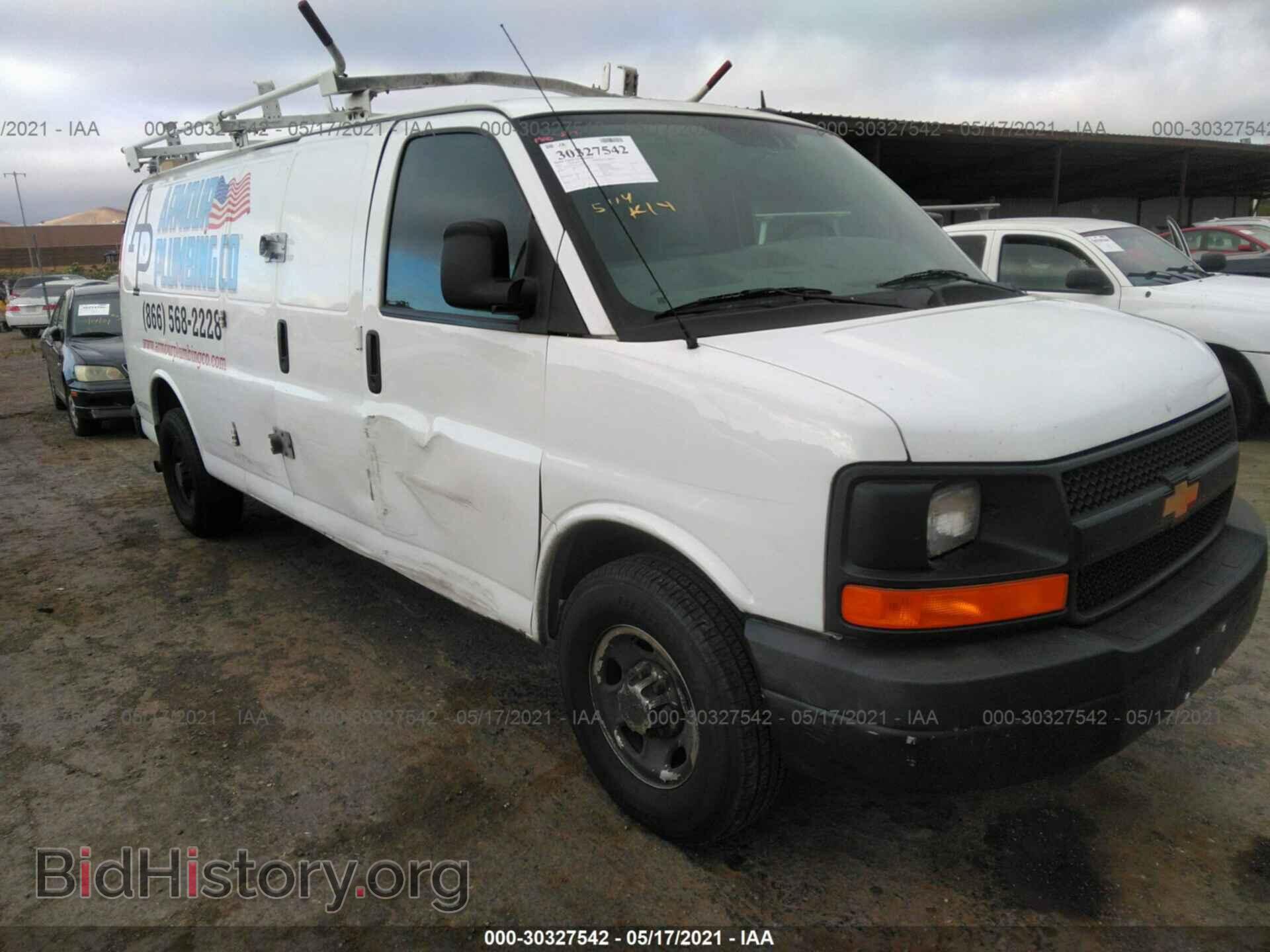 Photo 1GCWGGFA4E1106158 - CHEVROLET EXPRESS CARGO VAN 2014