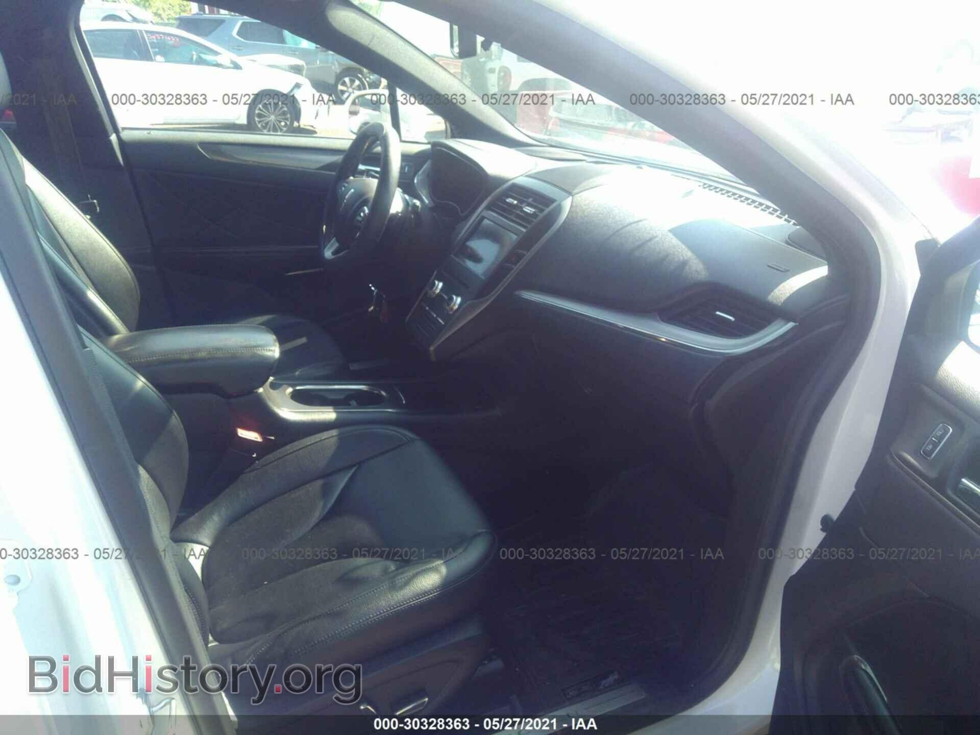 2016 LINCOLN MKC - VIN: 5LMCJ1C99GUJ32003 - Photo 5