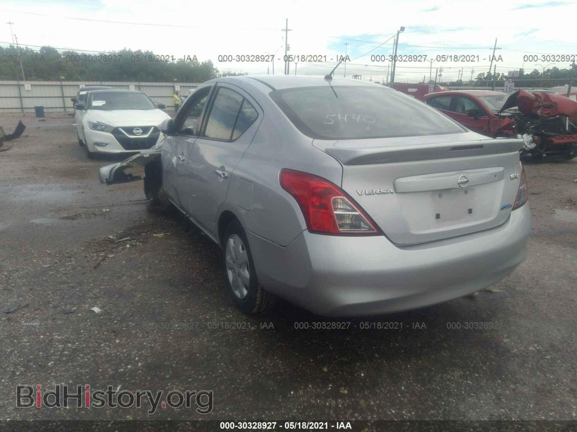2013 NISSAN VERSA - VIN: 3N1CN7AP3DL865446 - Фото 3