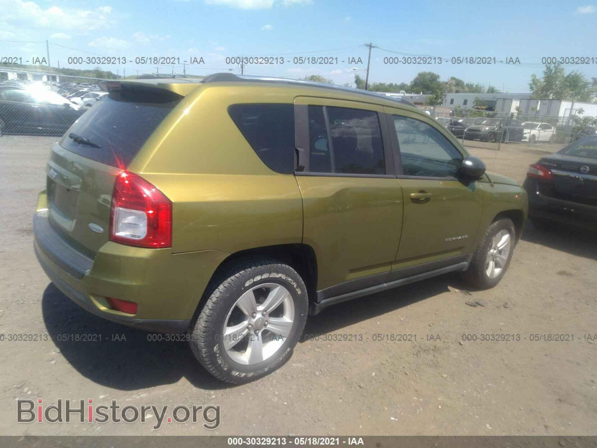 2012 JEEP COMPASS - VIN: 1C4NJDEB7CD563967 - Фото 4