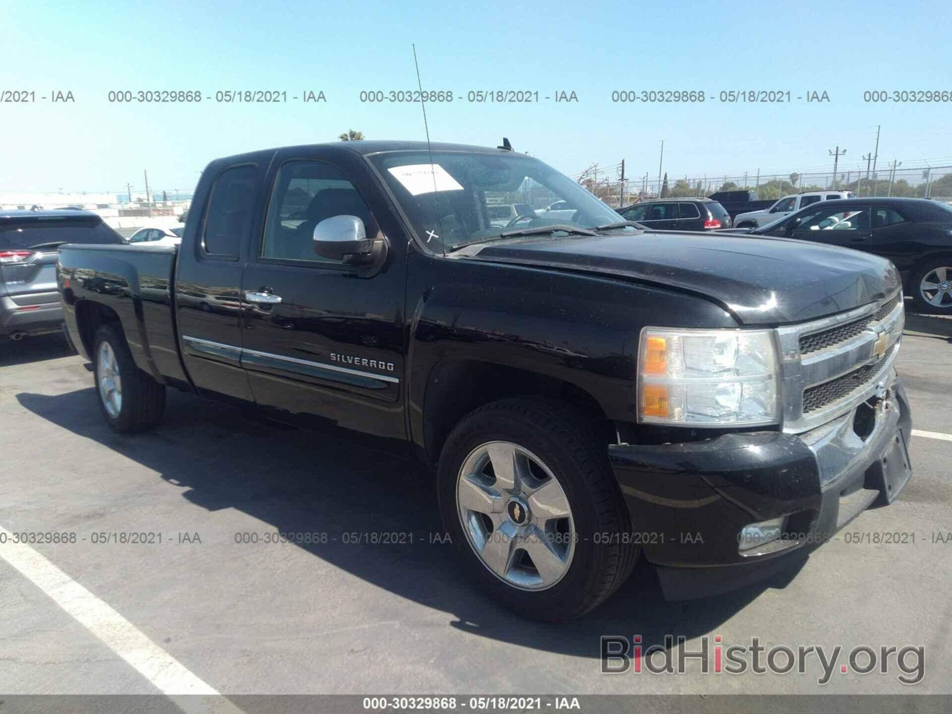 Photo 1GCRCSE04BZ356212 - CHEVROLET SILVERADO 1500 2011