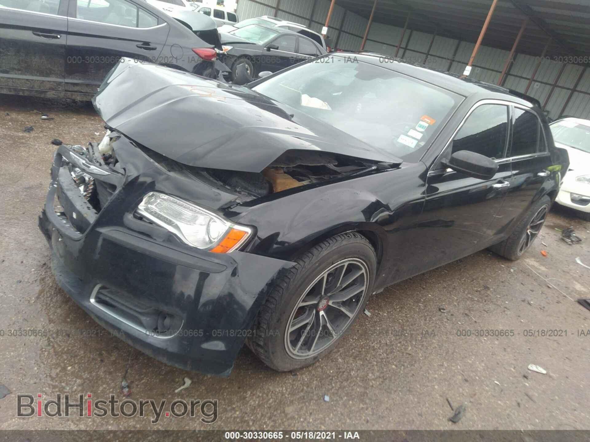 2012 CHRYSLER 300 - VIN: 2C3CCAET6CH232667 - Фото 2