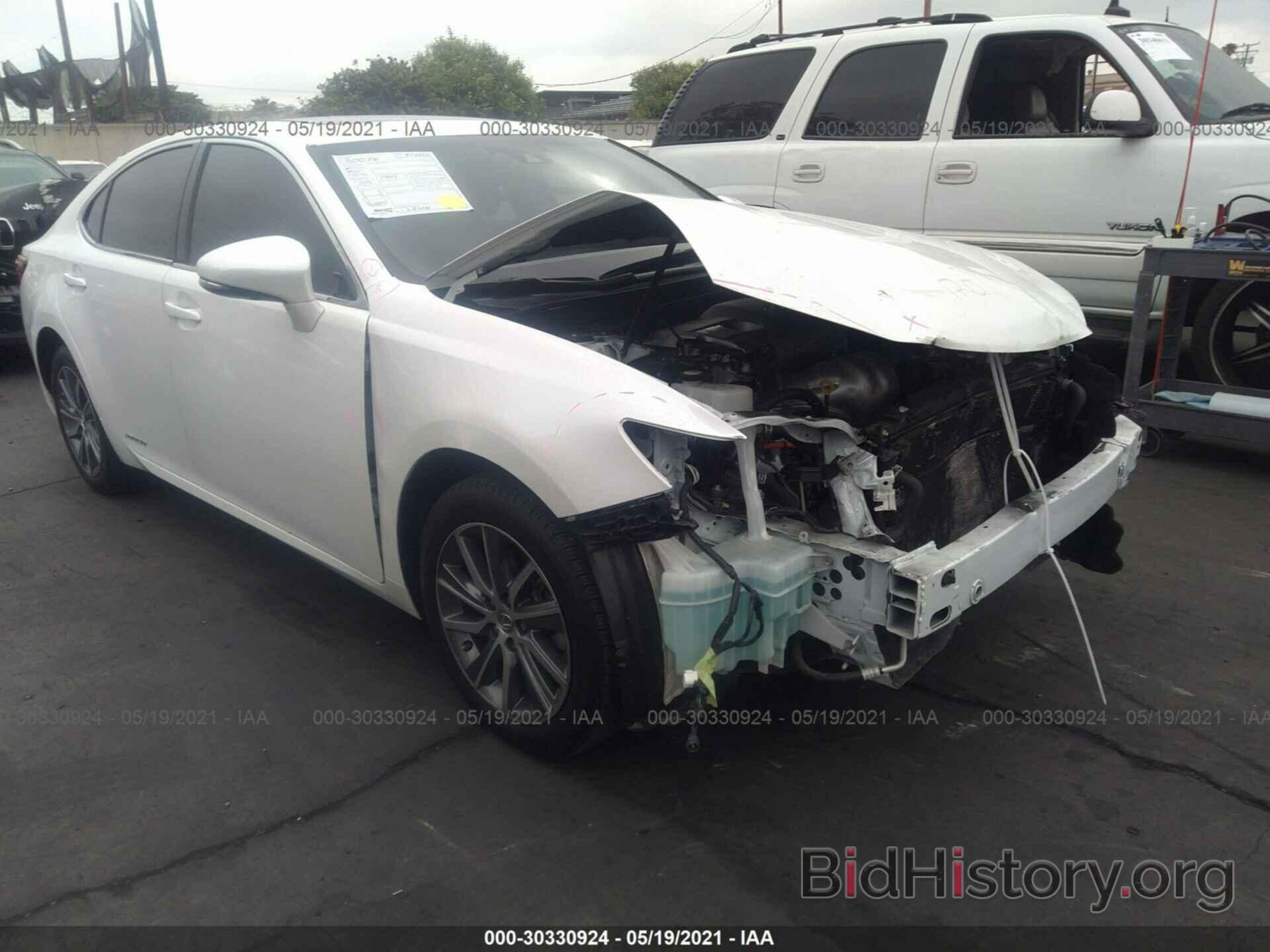 Photo JTHBW1GGXG2122037 - LEXUS ES 300H 2016