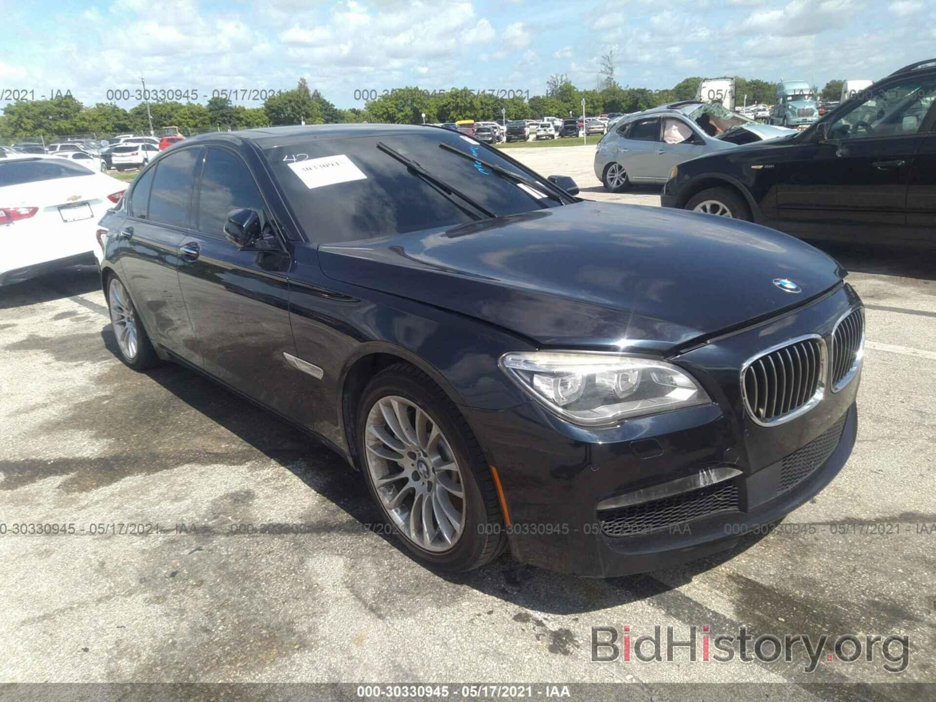 Photo WBAYA8C55FD825410 - BMW 7 SERIES 2015