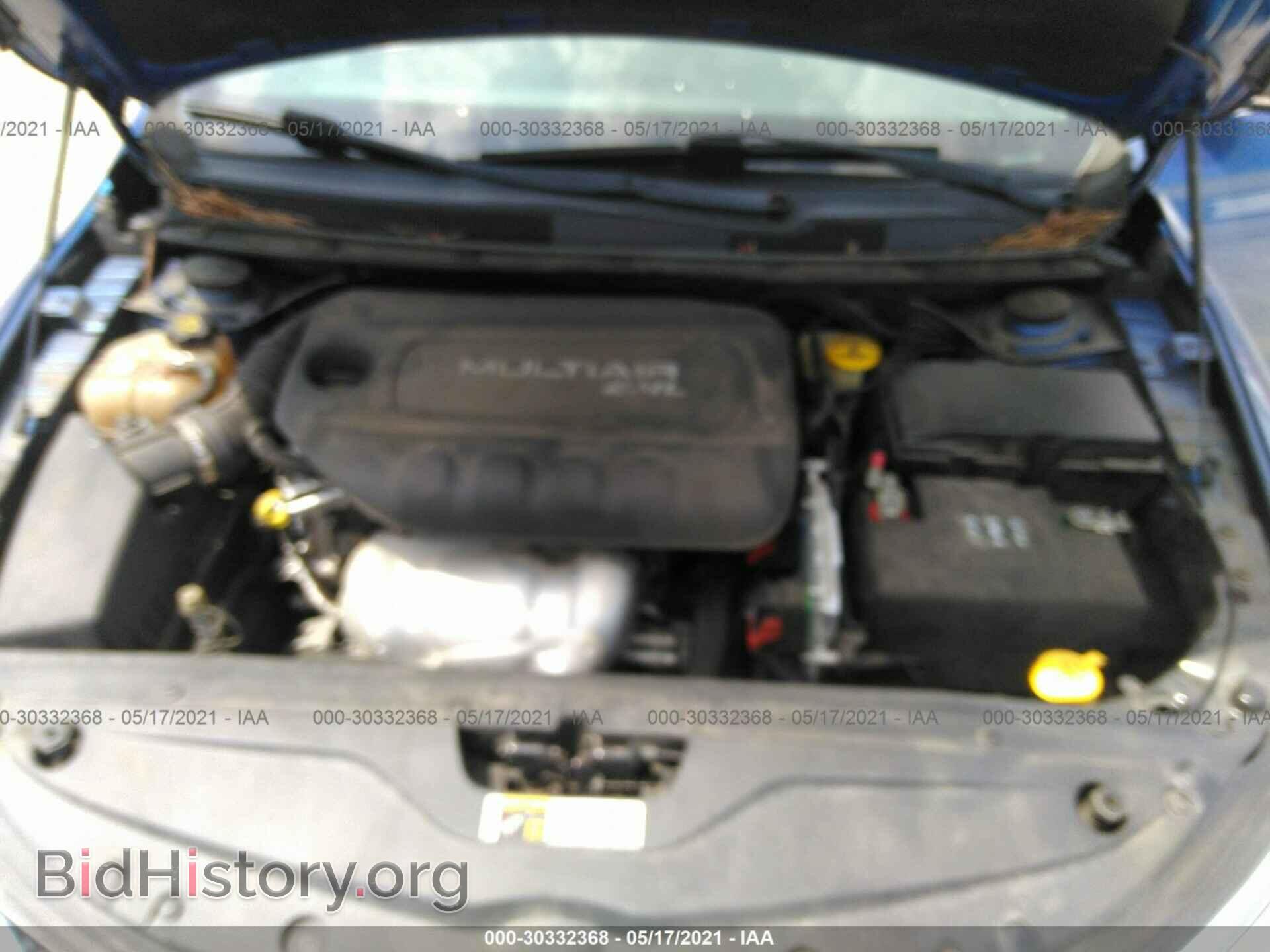 2016 CHRYSLER 200 - VIN: 1C3CCCAB1GN169449 - Фото 10