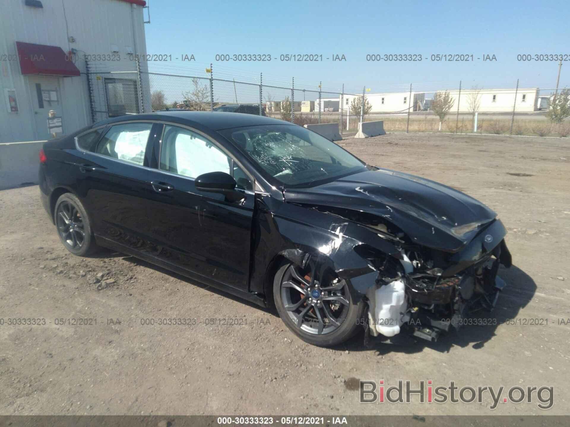 Photo 3FA6P0T90JR170463 - FORD FUSION 2018