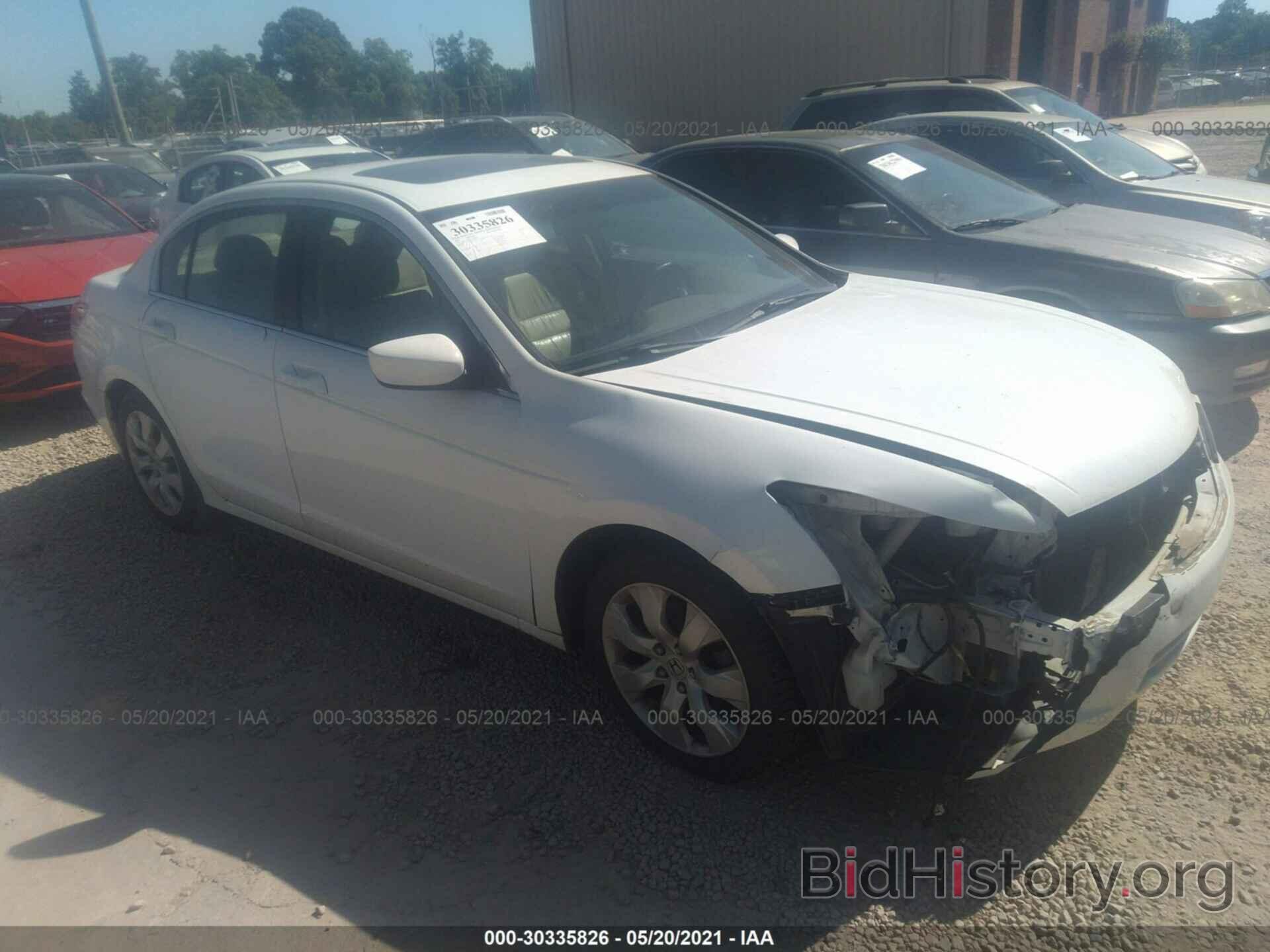 Photo 1HGCP2F88AA075835 - HONDA ACCORD SDN 2010