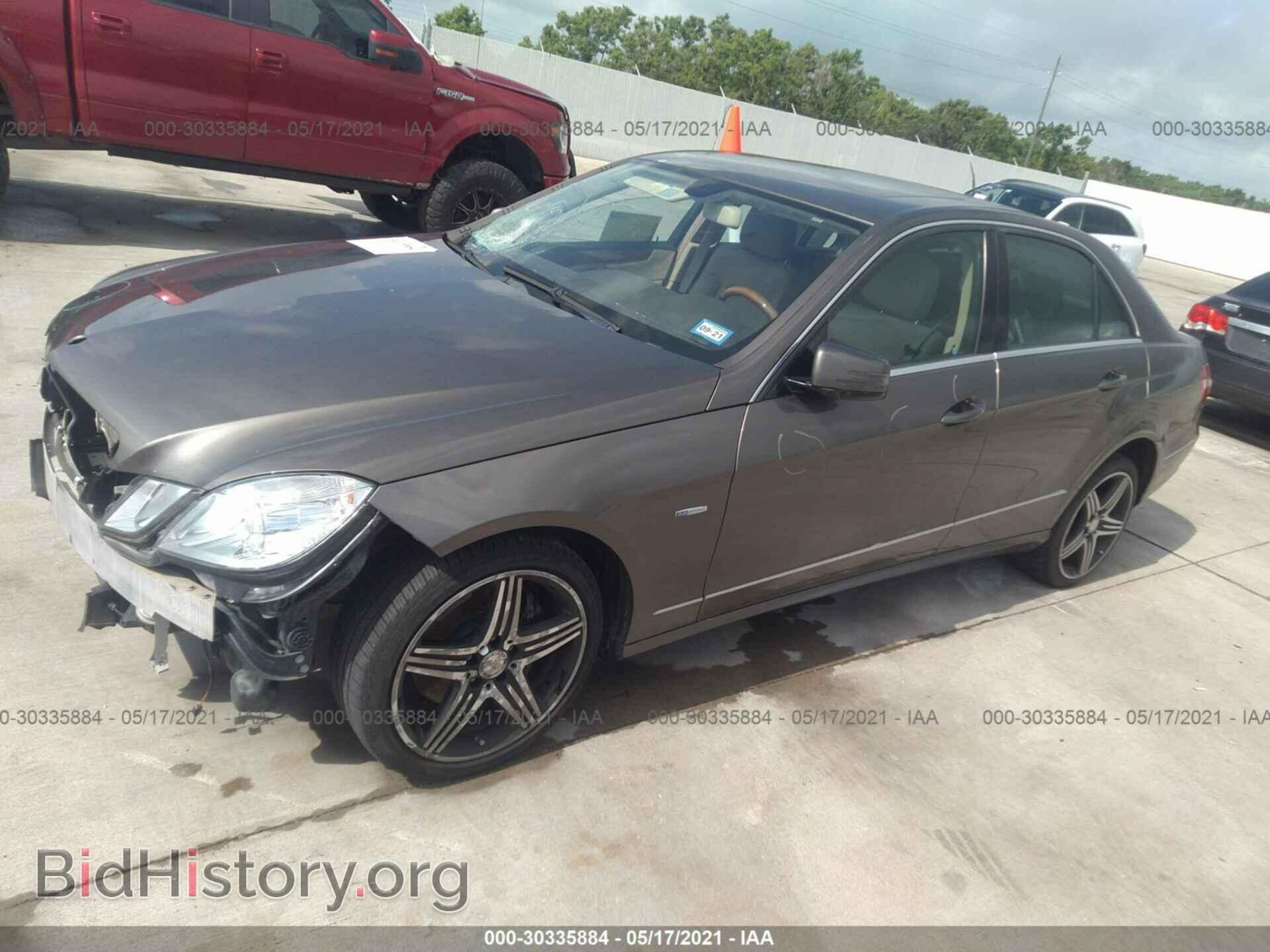 2012 MERCEDES-BENZ E-CLASS - VIN: WDDHF2EB0CA527564 - Фото 2