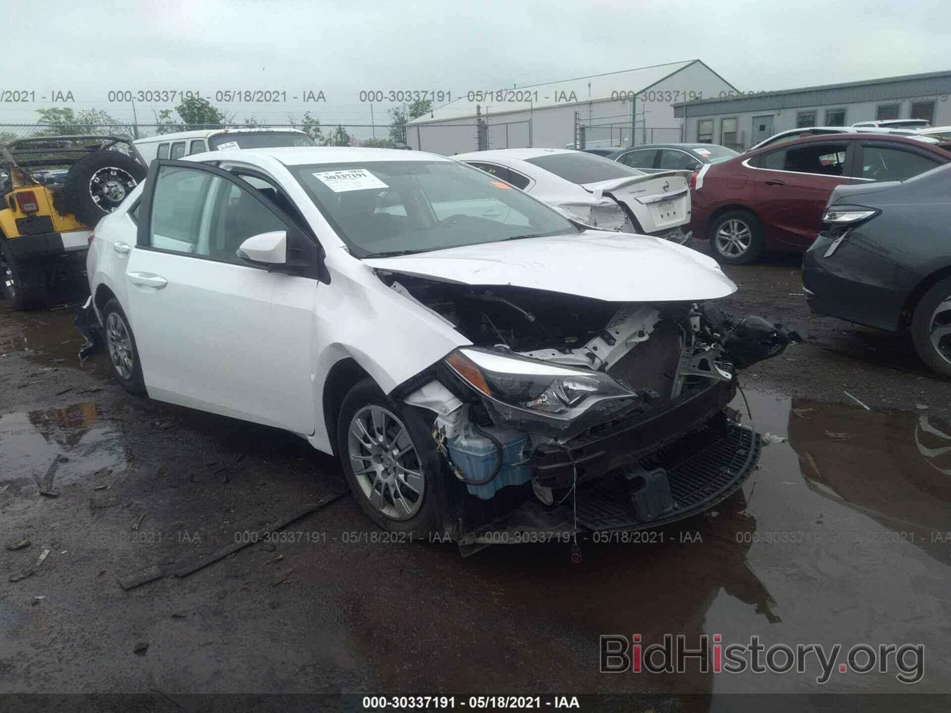 Photo 5YFBURHE0FP257448 - TOYOTA COROLLA 2015