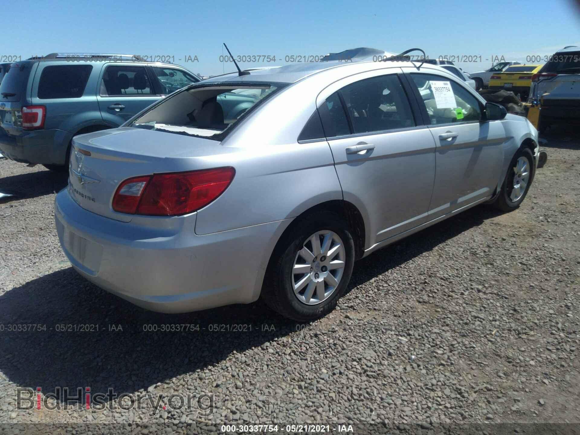 2010 CHRYSLER SEBRING - VIN: 1C3CC4FB6AN220112 - Фото 4