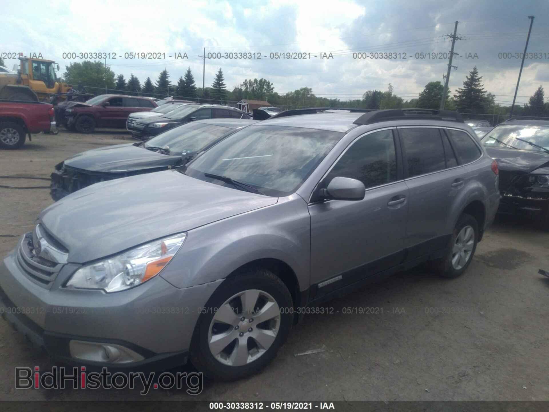 2011 SUBARU OUTBACK - VIN: 4S4BRCCC8B3346364 - Фото 2