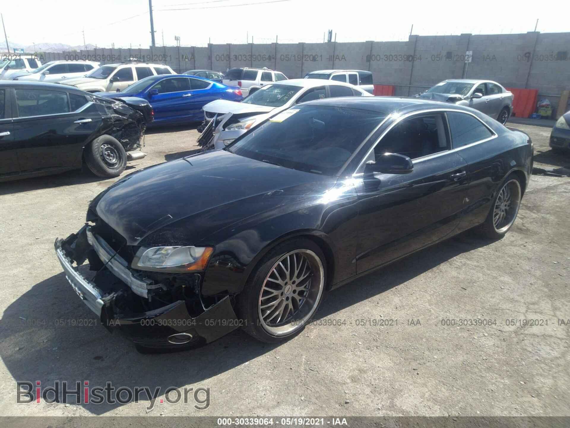 2010 AUDI A5 - VIN: WAUCFAFR9AA031635 - Фото 2