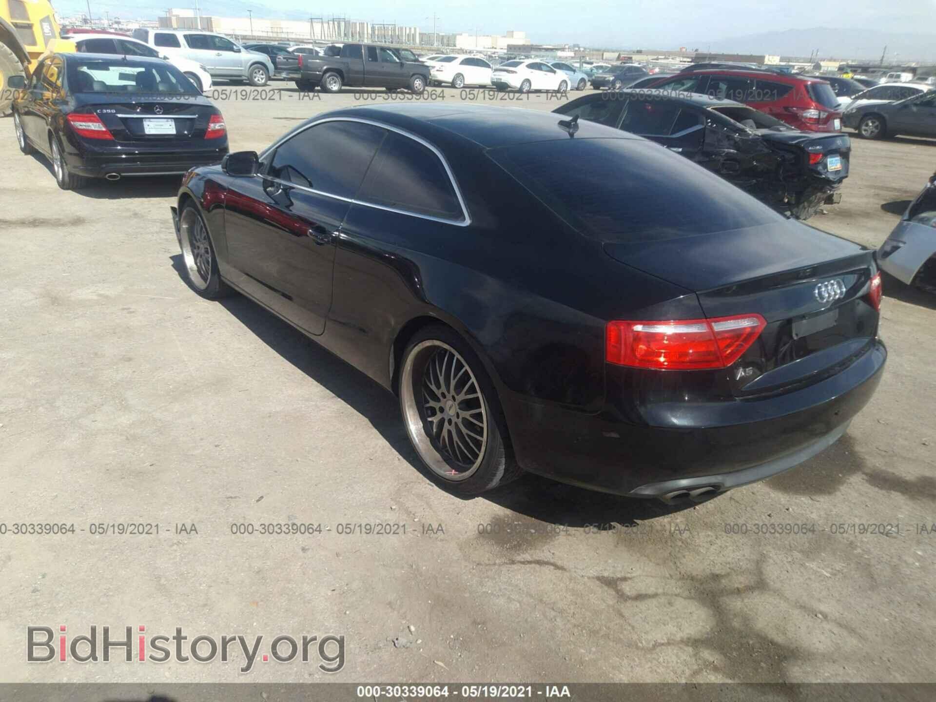 2010 AUDI A5 - VIN: WAUCFAFR9AA031635 - Фото 3