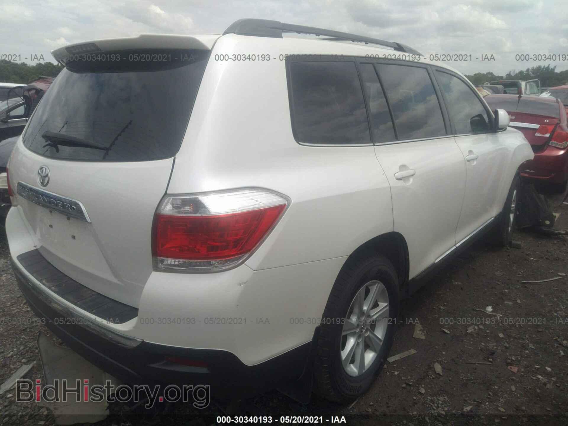 2013 TOYOTA HIGHLANDER - VIN: 5TDZA3EH4DS046003 - Фото 4