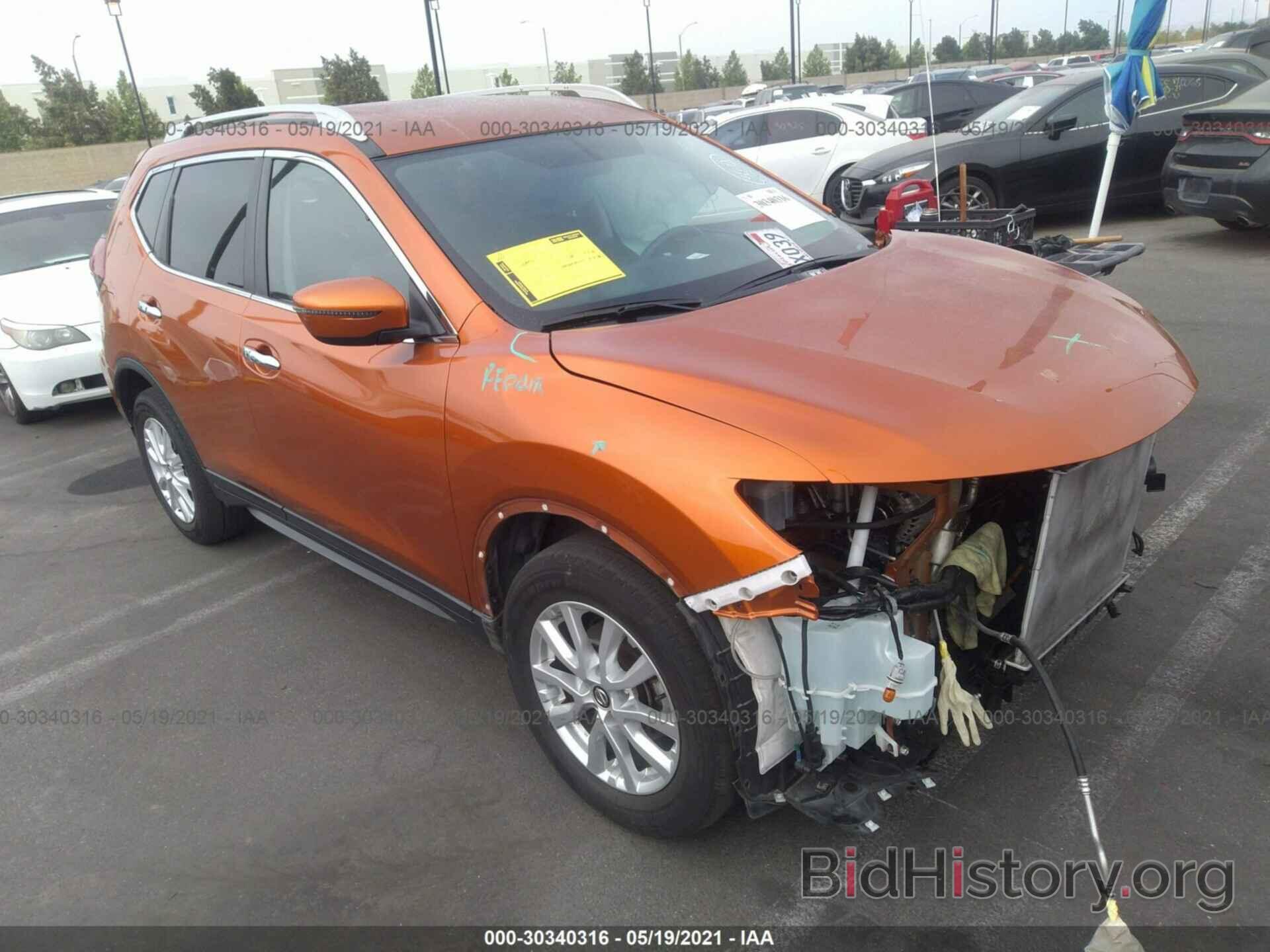 Photo 5N1AT2MTXJC803065 - NISSAN ROGUE 2018