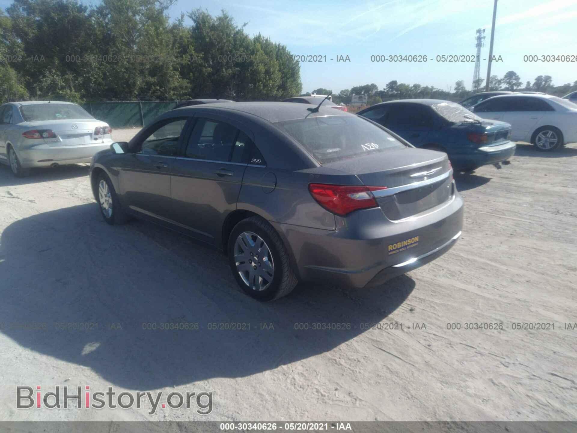 2012 CHRYSLER 200 - VIN: 1C3CCBAB5CN155803 - Photo 3