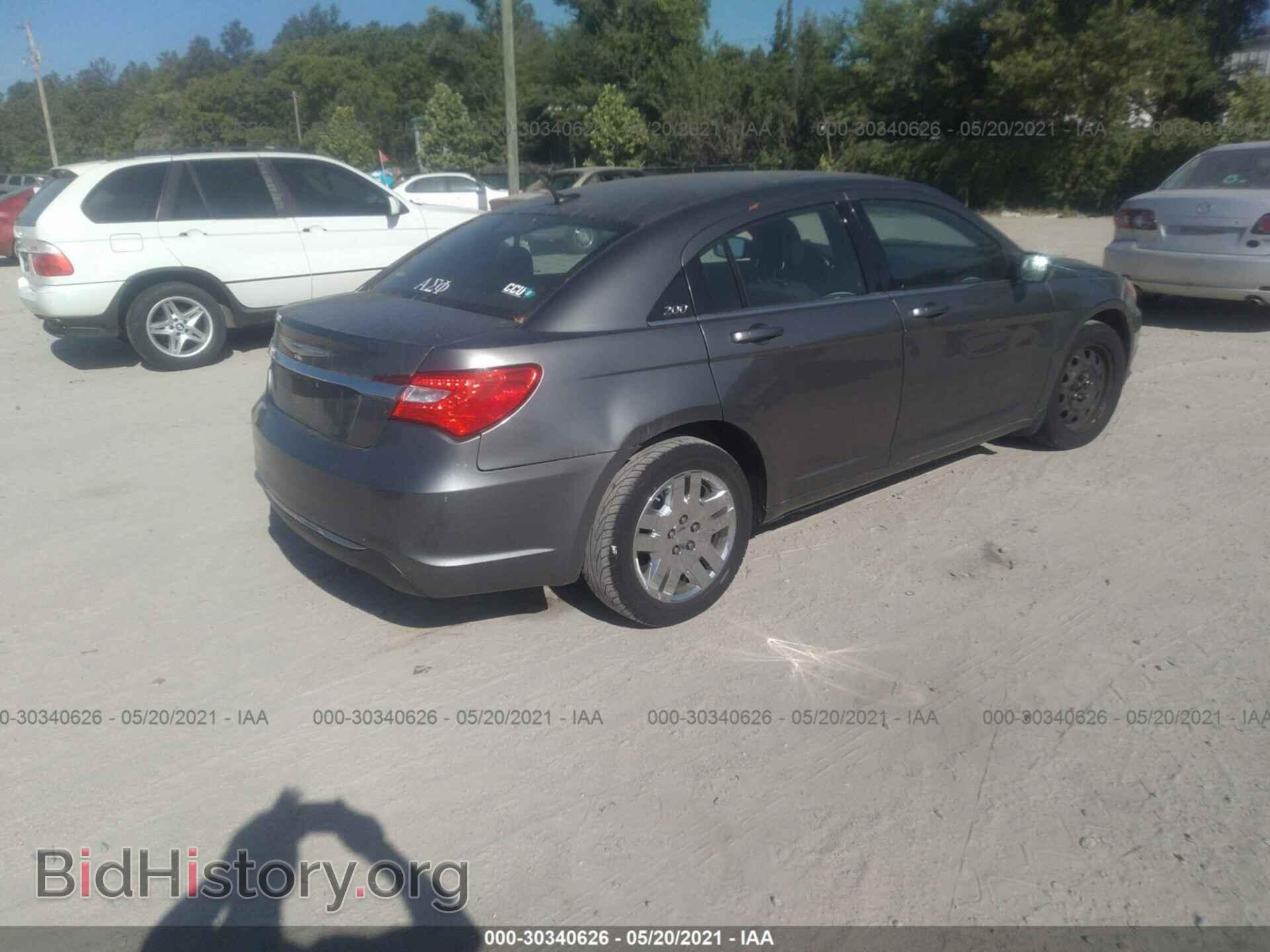 2012 CHRYSLER 200 - VIN: 1C3CCBAB5CN155803 - Photo 4