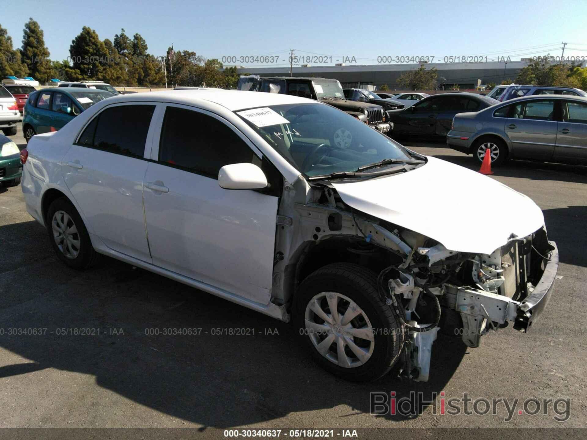 Photo 2T1BU4EE9DC070911 - TOYOTA COROLLA 2013