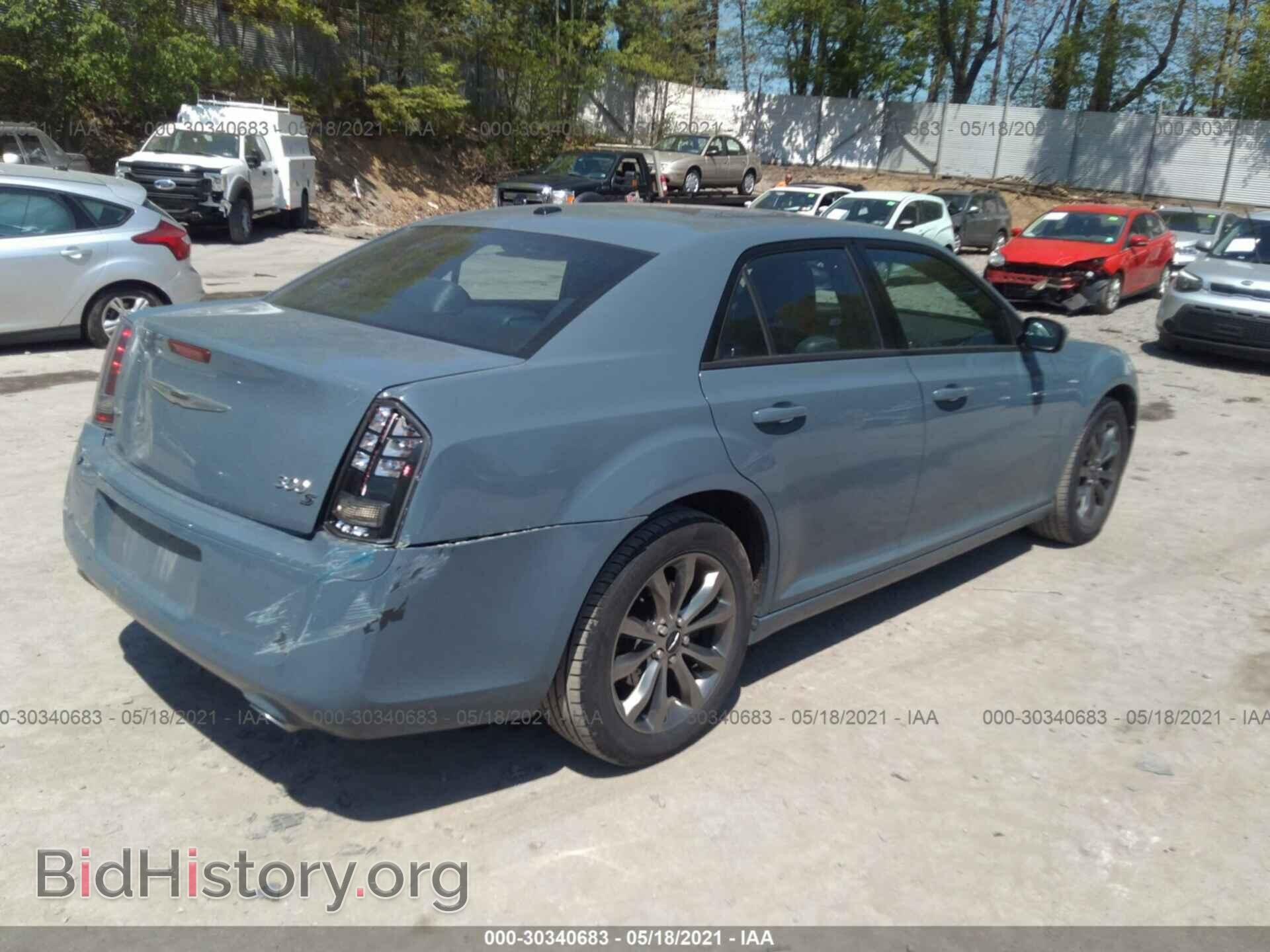 2014 CHRYSLER 300 - VIN: 2C3CCAGG6EH353170 - Фото 4