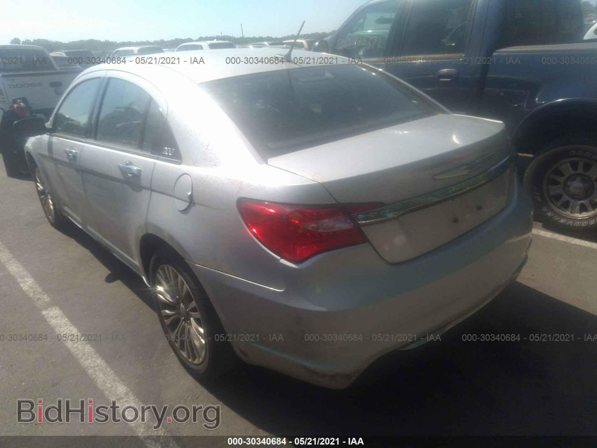 2012 CHRYSLER 200 - VIN: 1C3CCBCBXCN301822 - Photo 3
