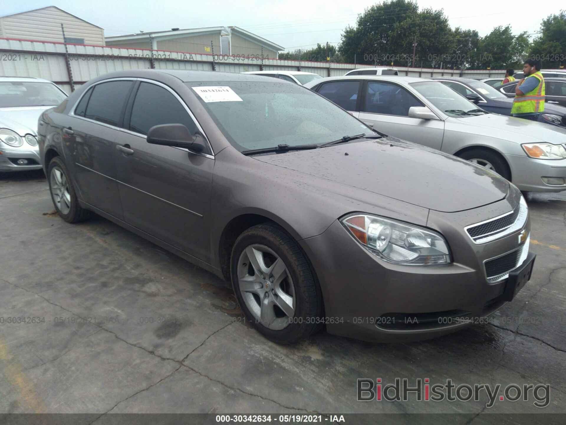 Photo 1G1ZB5EB0AF159469 - CHEVROLET MALIBU 2010