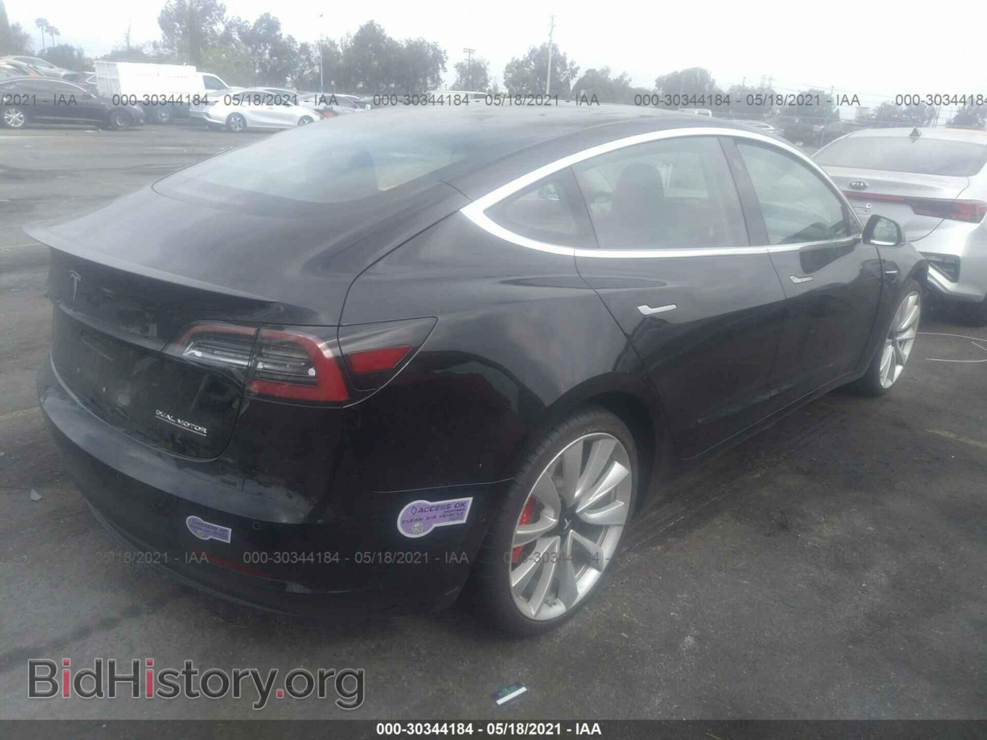 2018 TESLA MODEL 3 - VIN: 5YJ3E1EBXJF170903 - Фото 4