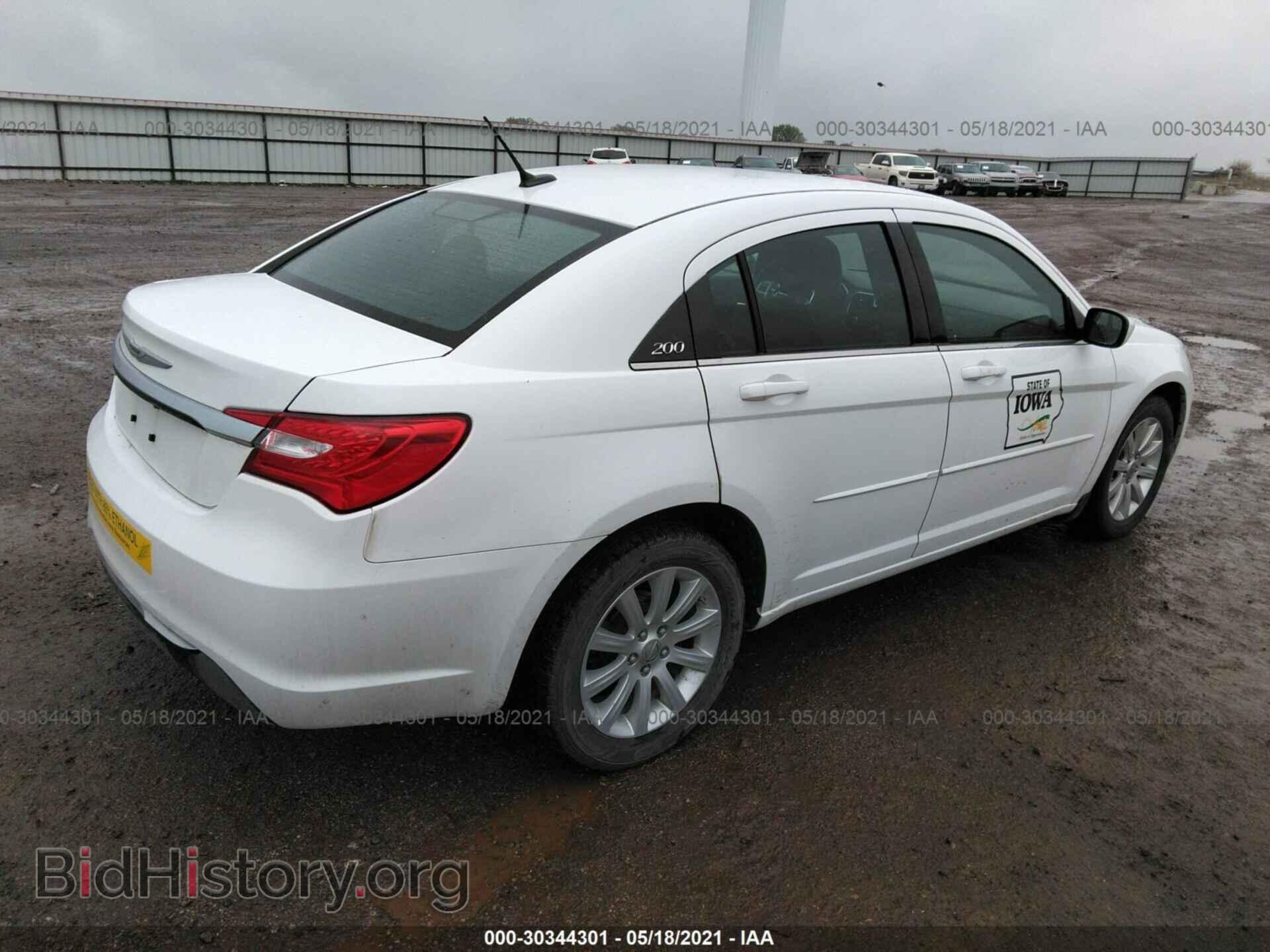 2013 CHRYSLER 200 - VIN: 1C3CCBBG7DN766038 - Фото 4