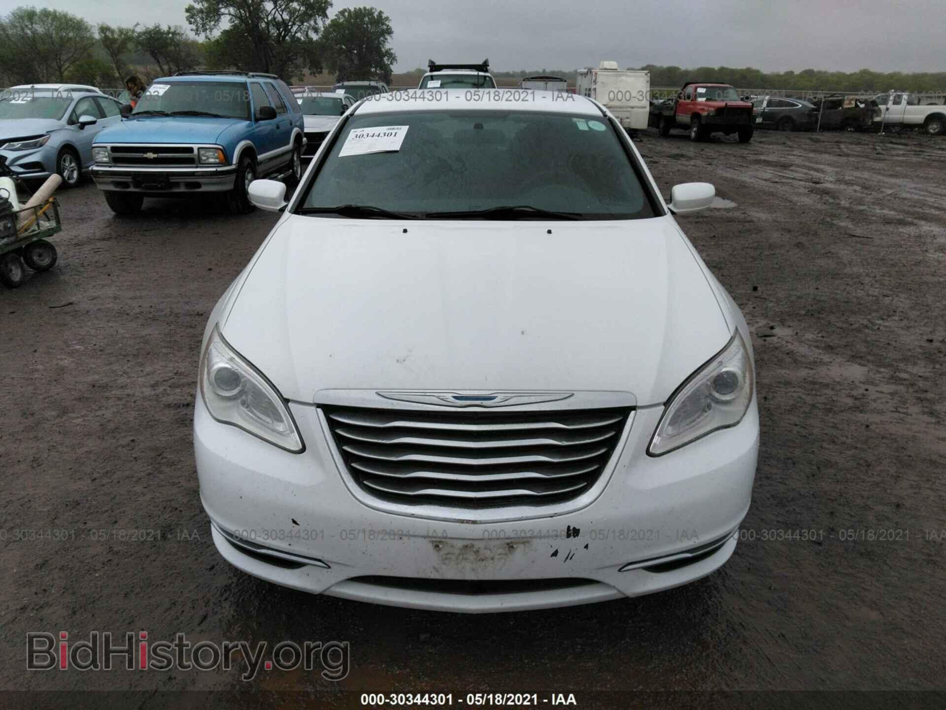 2013 CHRYSLER 200 - VIN: 1C3CCBBG7DN766038 - Фото 6