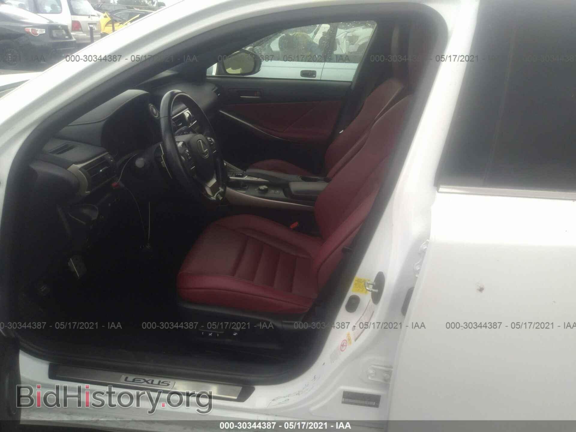 2017 LEXUS IS - VIN: JTHBA1D28H5057938 - Фото 5