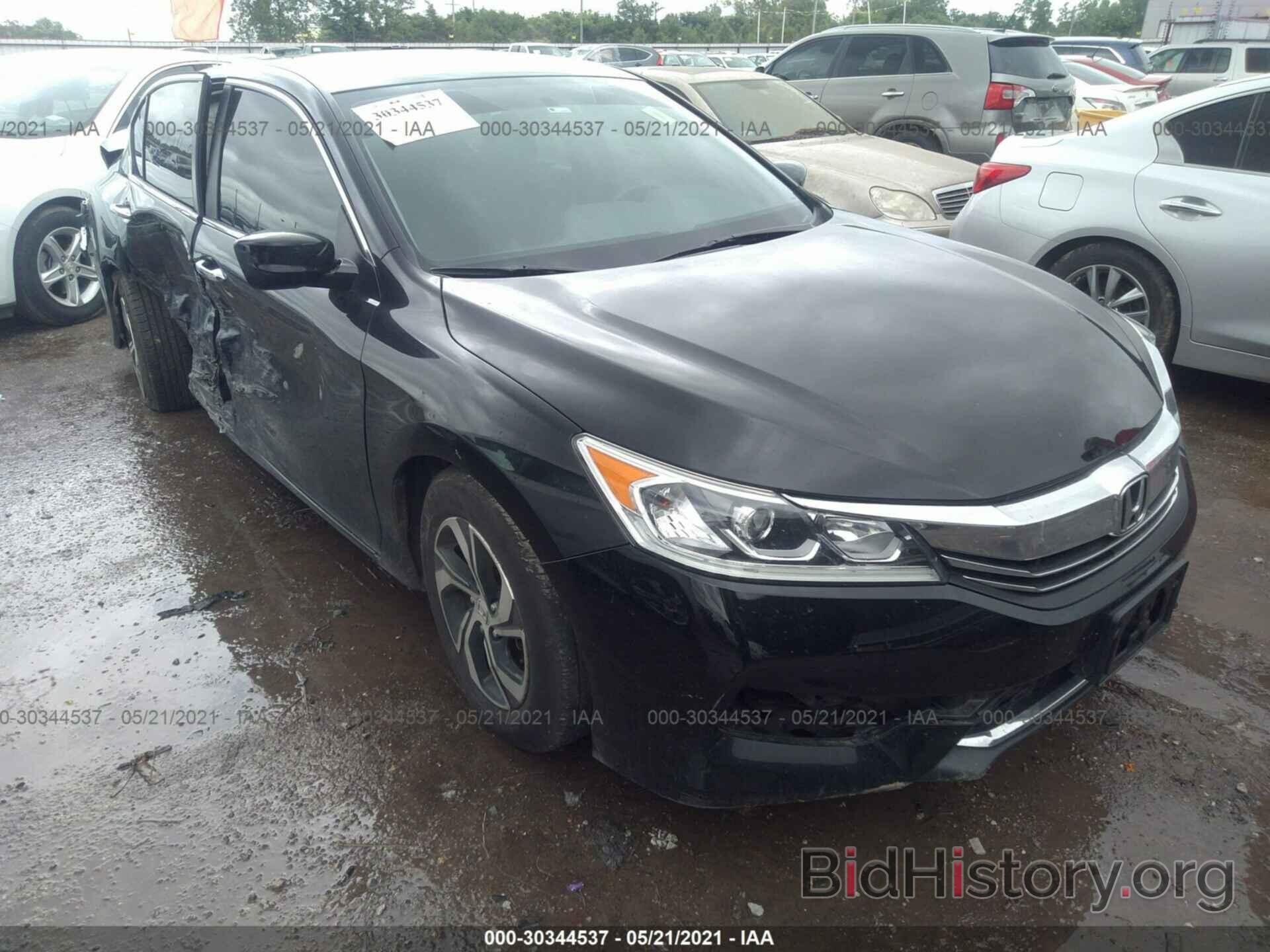 Photo 1HGCR2F34GA016093 - HONDA ACCORD SEDAN 2016