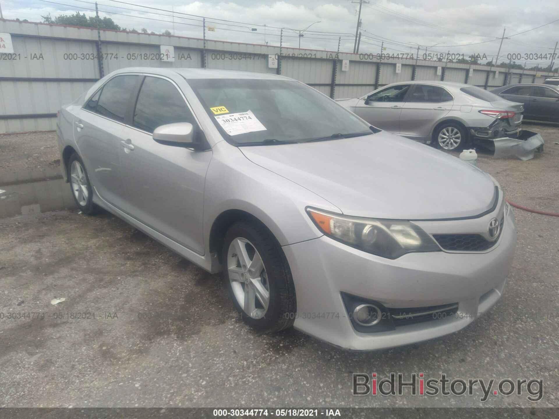 Photo 4T1BF1FK6CU074134 - TOYOTA CAMRY 2012