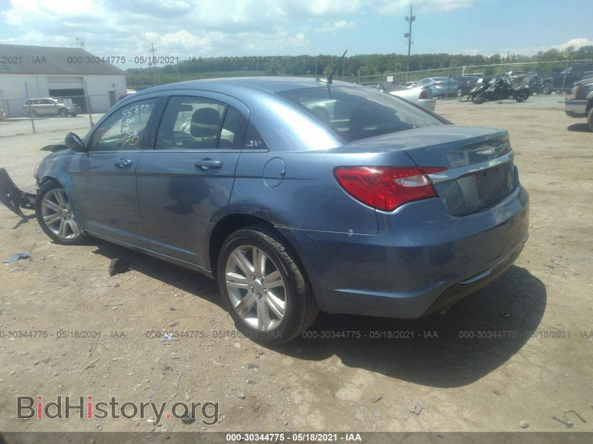 2011 CHRYSLER 200 - VIN: 1C3BC1FG5BN623229 - Photo 3