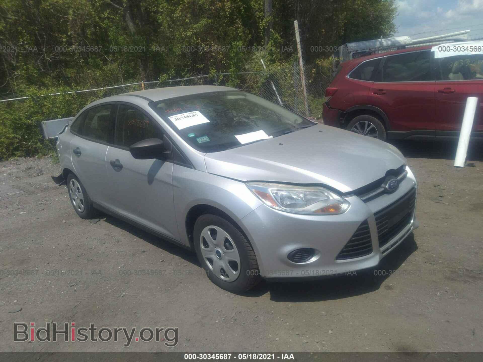 Photo 1FAHP3E22CL231257 - FORD FOCUS 2012