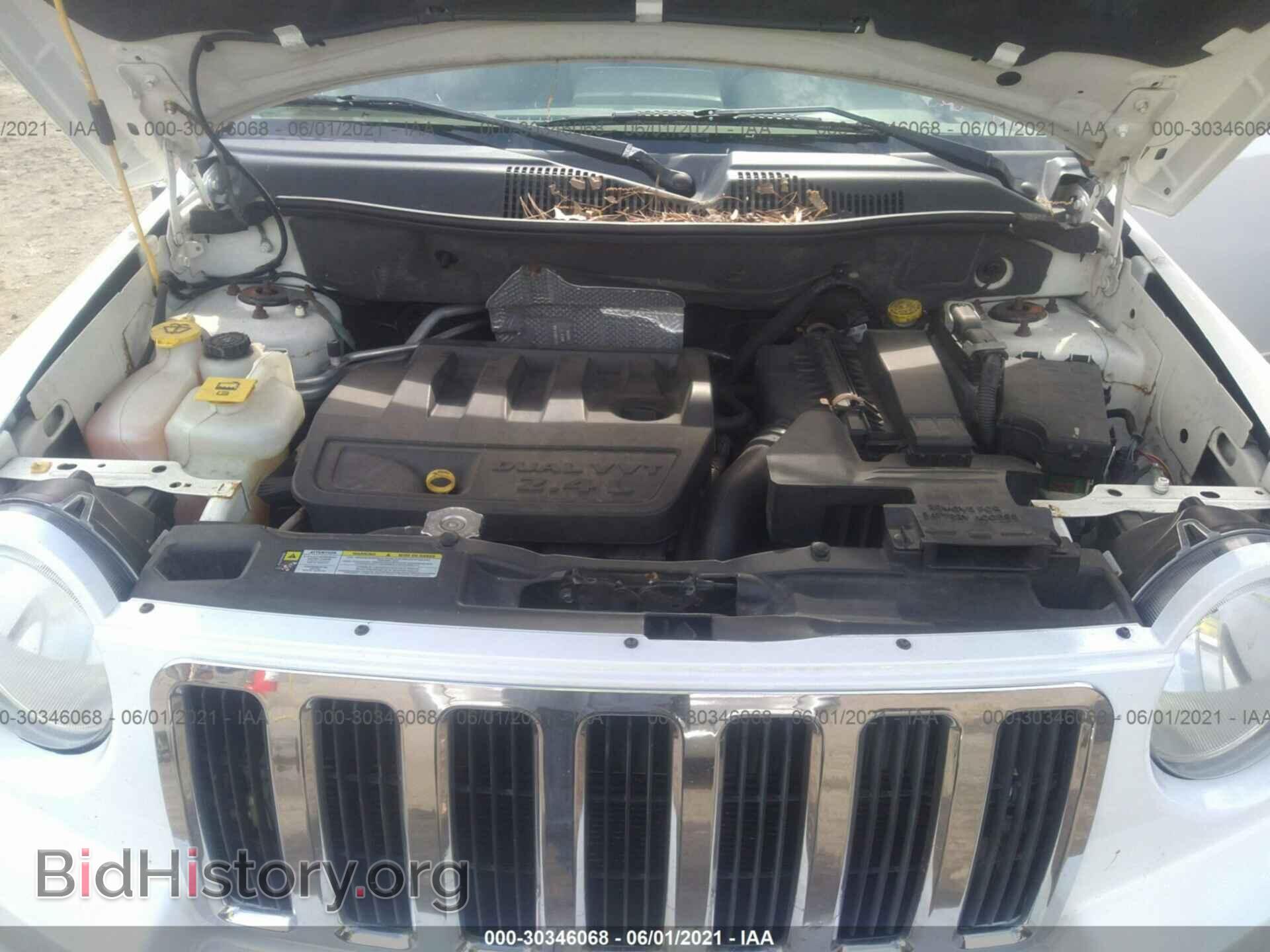 2008 JEEP COMPASS - VIN: 1J8FT47W28D711912 - Фото 10