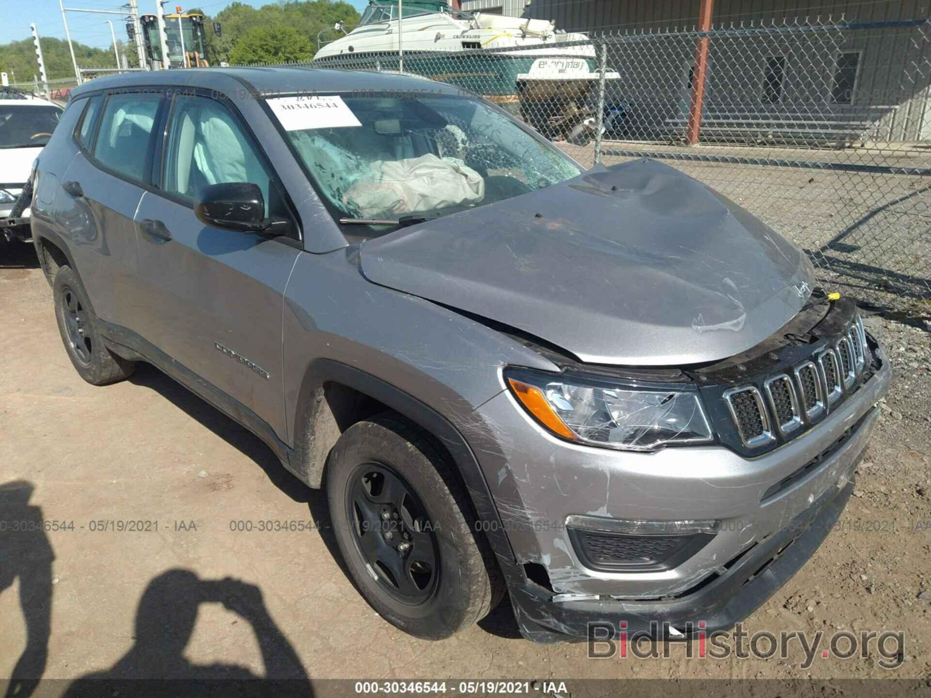 Photo 3C4NJDAB1JT483786 - JEEP COMPASS 2018